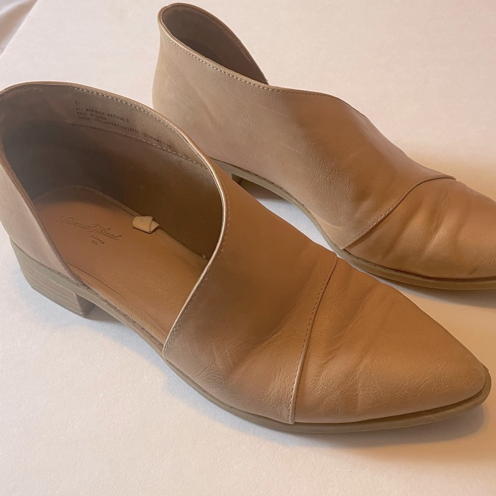 Tan Universal Thread from Target Cutout Booties Size 8.5 - Only worn a few times